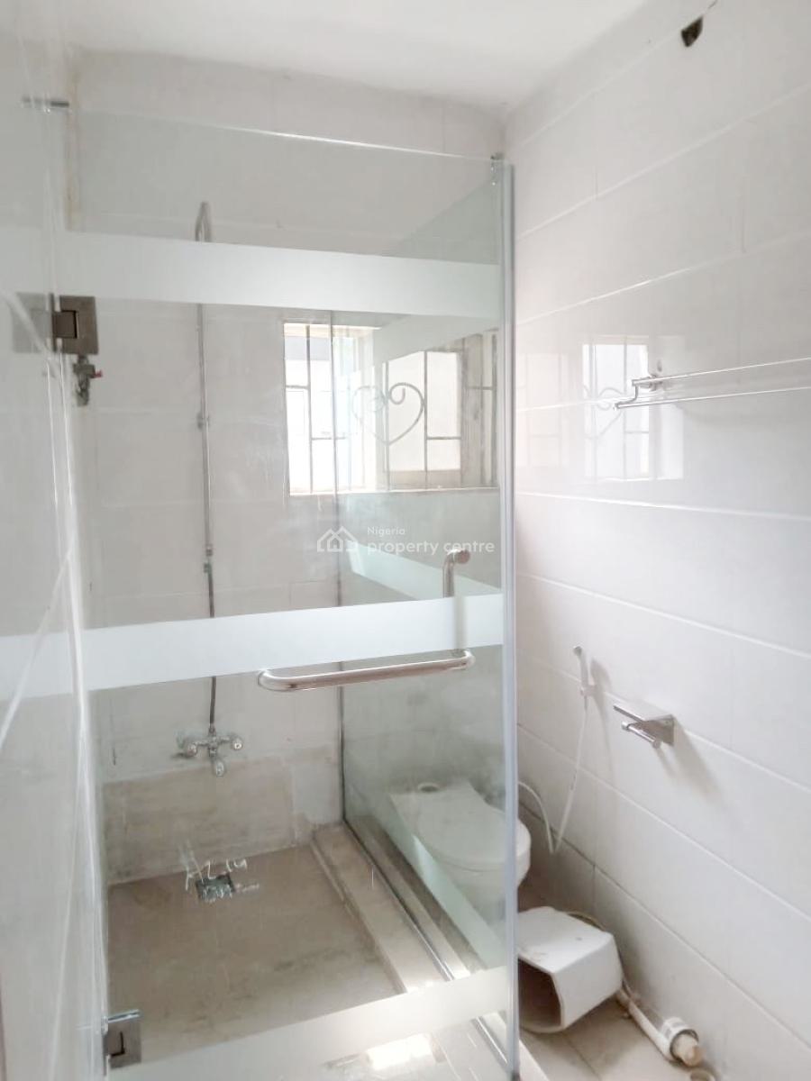 a Well Maintained Spacious 3 Bedroom Flat, Mercyland Estate,isheri, Magodo, Lagos, Flat / Apartment for Rent