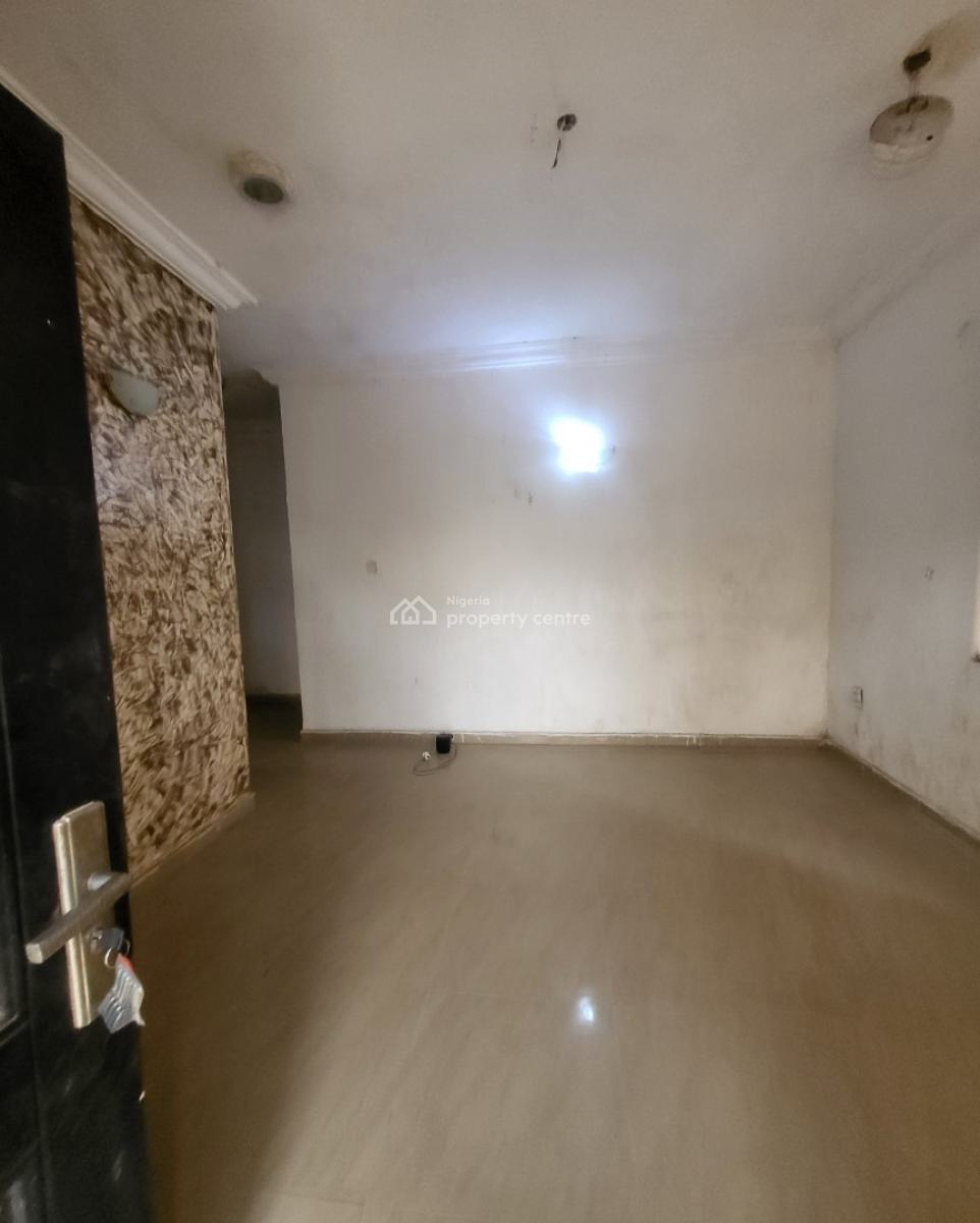 Luxurious Massive 2bedroom Flat, By American International School, Durumi, Abuja, Flat / Apartment for Rent