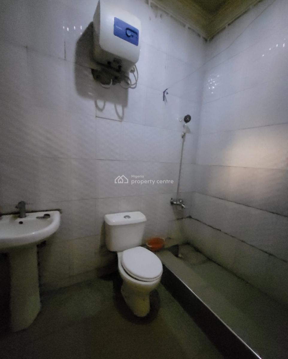 Luxurious Massive 2bedroom Flat, By American International School, Durumi, Abuja, Flat / Apartment for Rent