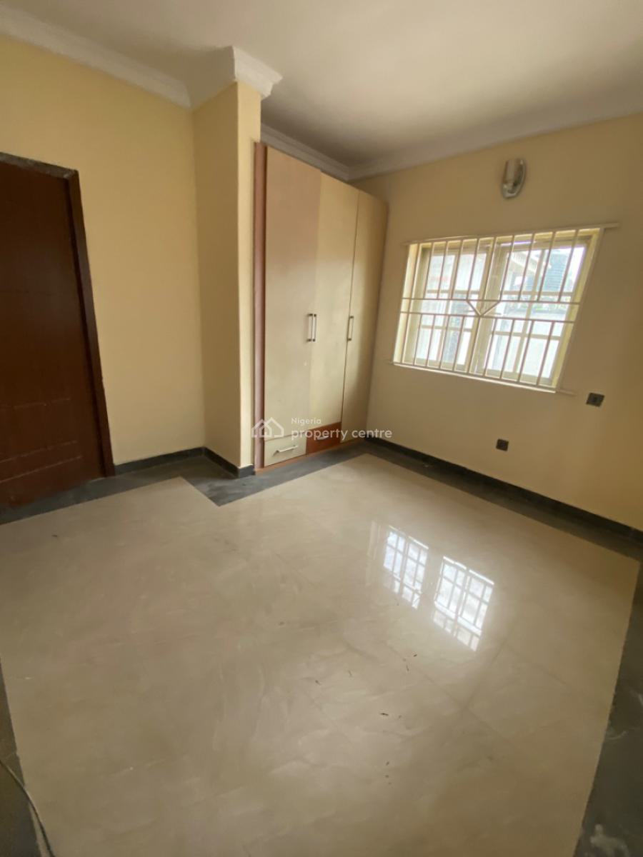 Neatly Used 2bedroom Flat, Lekki Sheme 2, Abraham Adesanya, Ajah, Lagos, Flat / Apartment for Rent