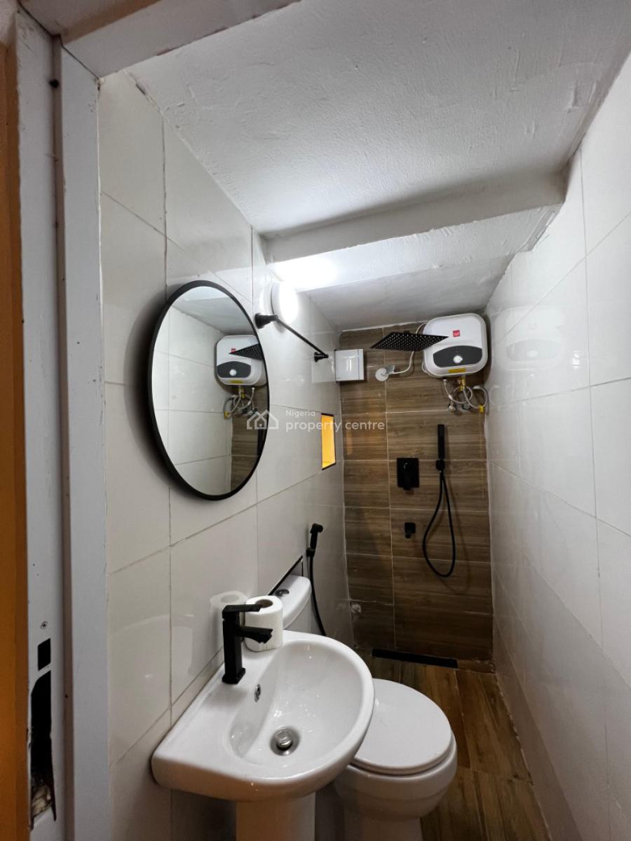 Luxurious One Bedroom Apartment, Asokoro, Asokoro District, Abuja, Flat / Apartment Short Let