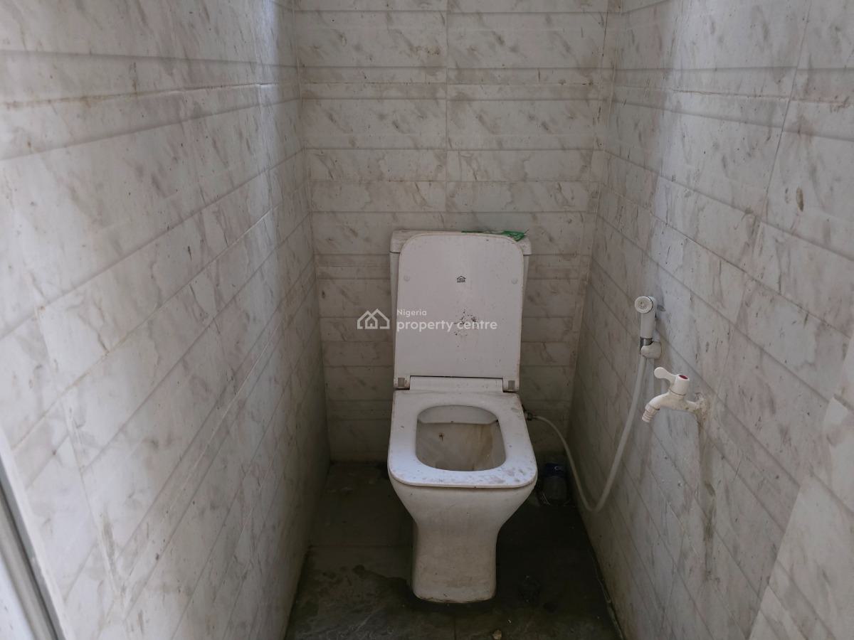 Commercial Space, Ikate Elegushi, Lekki, Lagos, Plaza / Complex / Mall for Sale