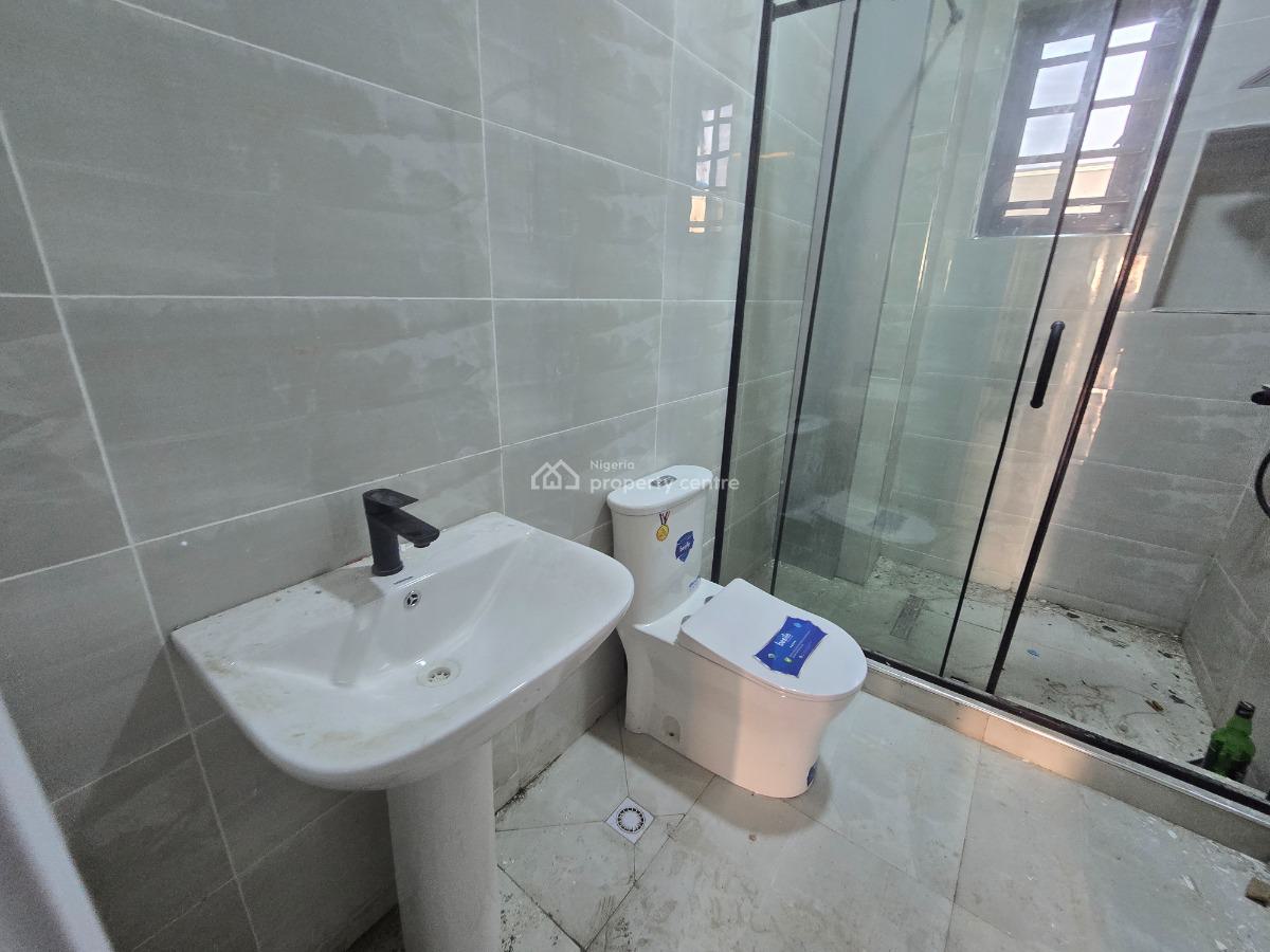 Brand New Luxury &fully Serviced 4 Bedroom Pent House with Bq&elevator, Oniru Estate, Victoria Island (vi), Lagos, Flat / Apartment for Sale