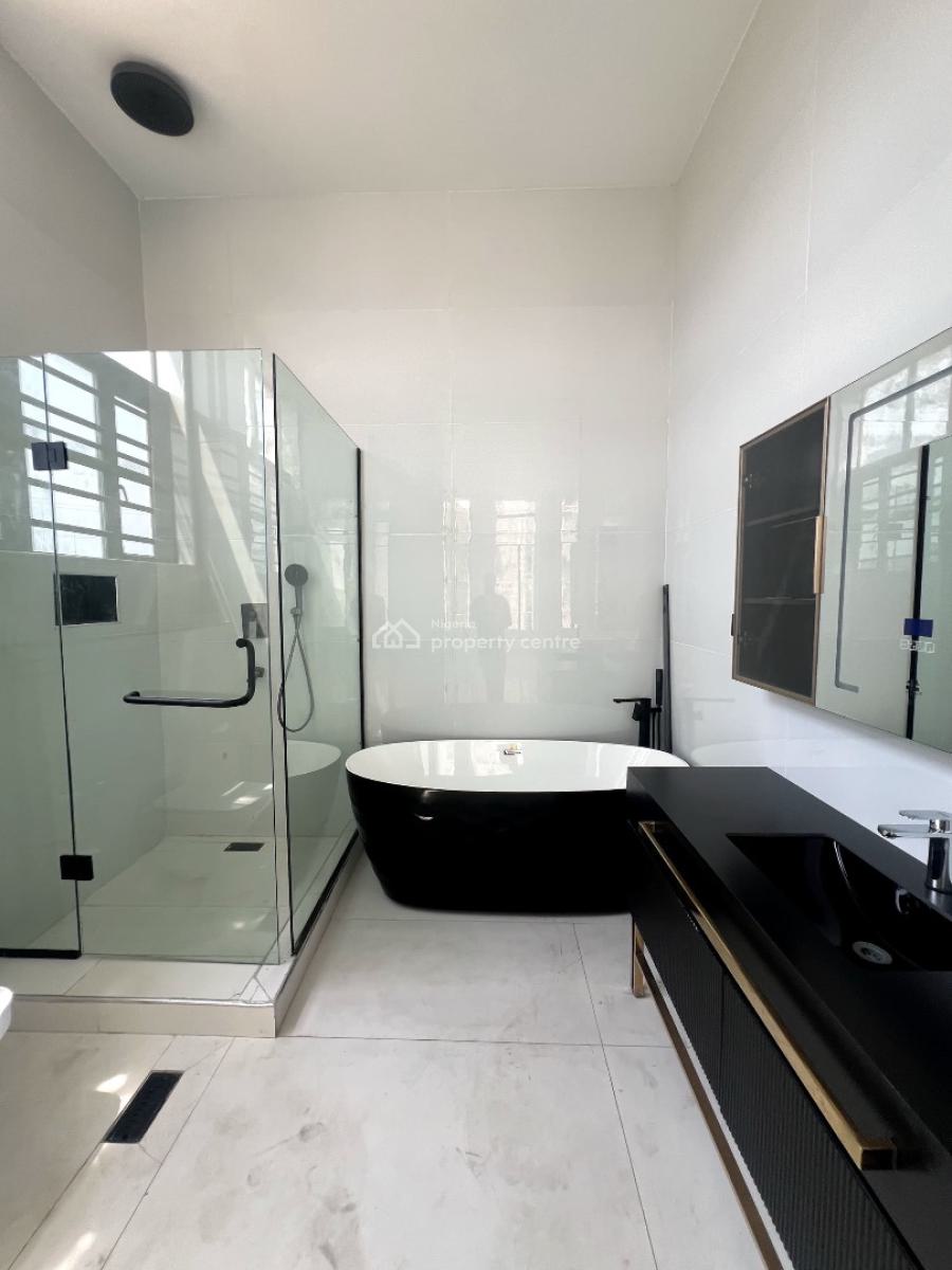 5 Bedroom Fully Detached +pool, Chevron, Lekki, Lagos, Detached Duplex for Sale