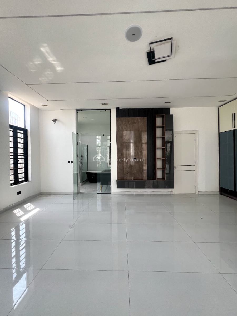 5 Bedroom Fully Detached +pool, Chevron, Lekki, Lagos, Detached Duplex for Sale