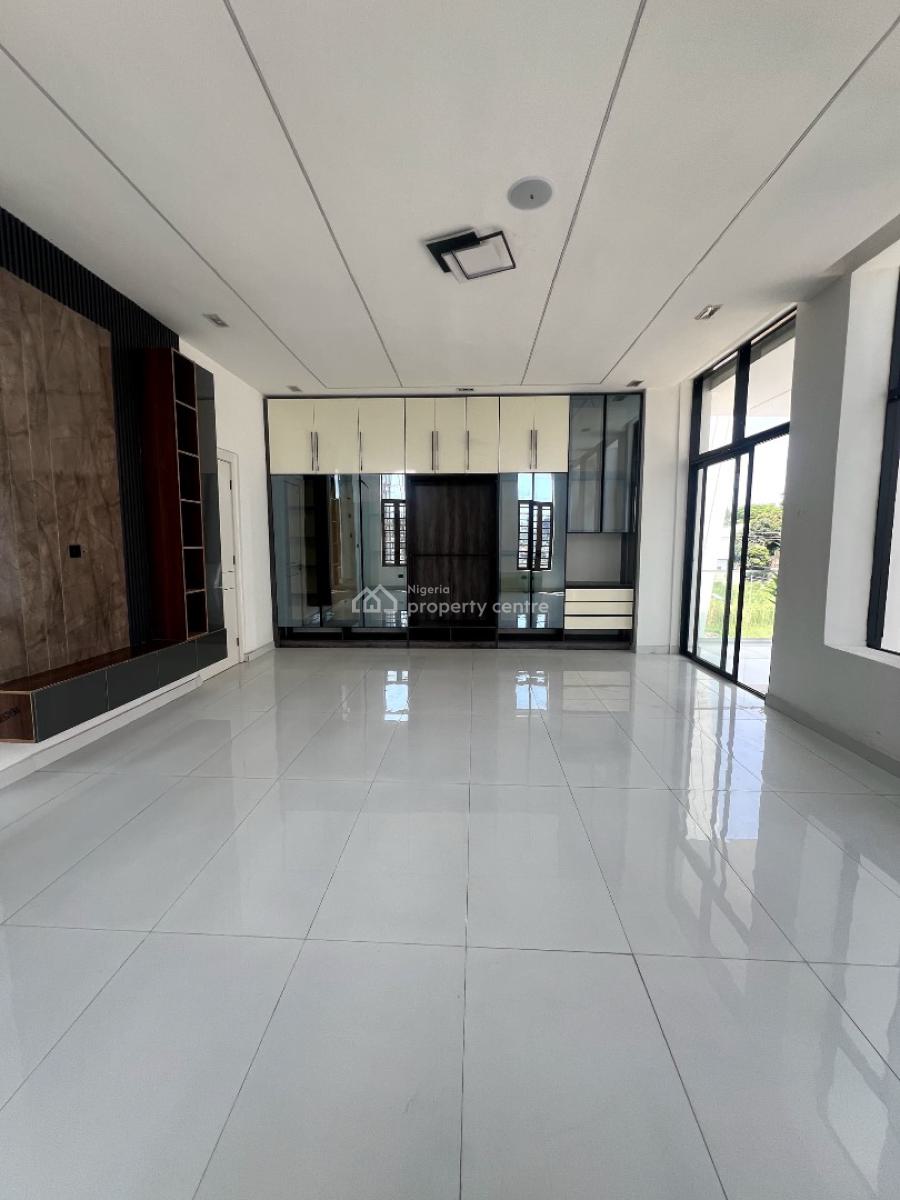 5 Bedroom Fully Detached +pool, Chevron, Lekki, Lagos, Detached Duplex for Sale
