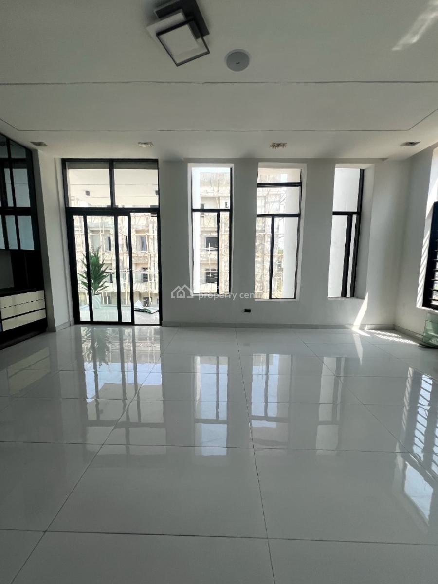 5 Bedroom Fully Detached +pool, Chevron, Lekki, Lagos, Detached Duplex for Sale
