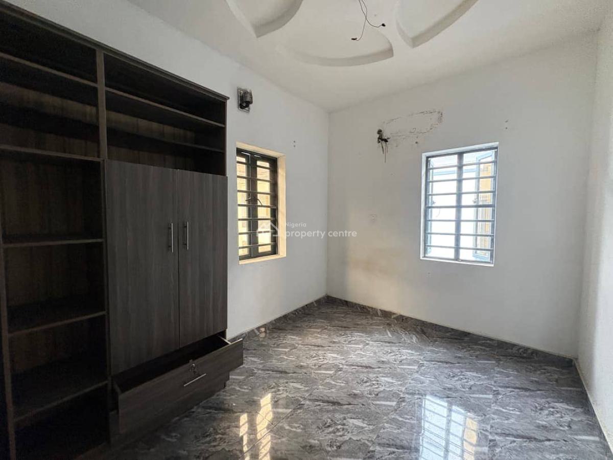 Spacious 2 Bedroom Apartment, Chevron Alternative, Lekki Expressway, Lekki, Lagos, Flat / Apartment for Rent