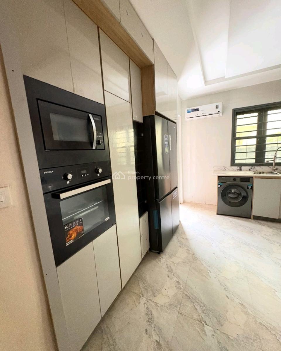 This Is a Lovely 4 Bedroom Terrace Duplex with a Bq, Osapa, Lekki, Lagos, Terraced Duplex for Rent