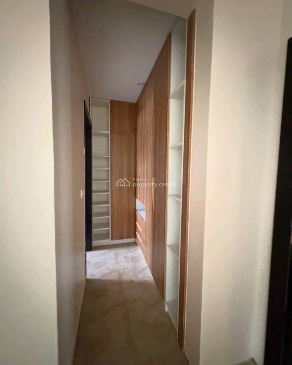 This Is a Lovely 4 Bedroom Terrace Duplex with a Bq, Osapa, Lekki, Lagos, Terraced Duplex for Rent