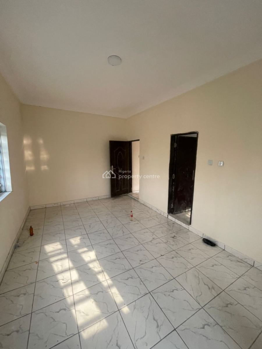 Spacious 1 Bedroom Mini Flat, Okeira Addo Road Ajah Lekki Lagos, Ajah, Lagos, Mini Flat (room and Parlour) for Rent