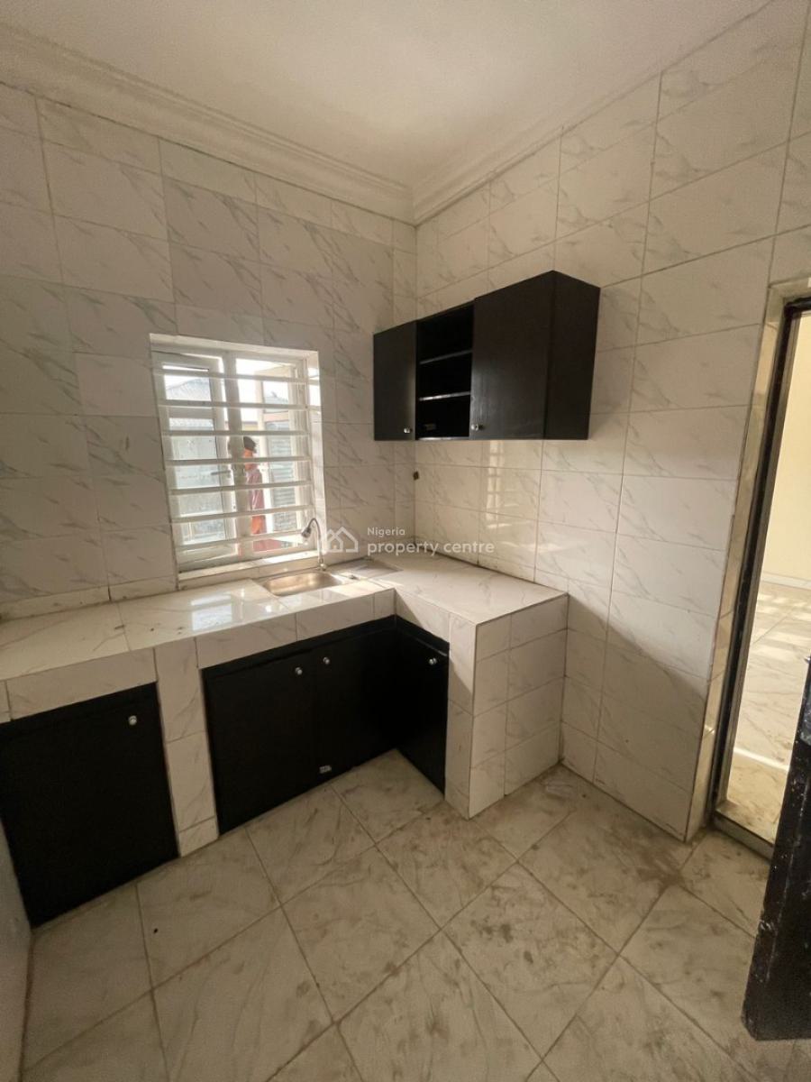 Spacious 1 Bedroom Mini Flat, Okeira Addo Road Ajah Lekki Lagos, Ajah, Lagos, Mini Flat (room and Parlour) for Rent
