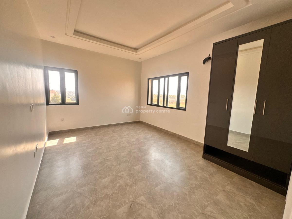 3 Bedroom Penthouse, Gaduwa, Abuja, Flat / Apartment for Sale