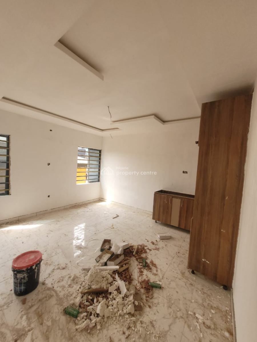 Newly Built Mini Flat, Yaba, Lagos, Flat / Apartment for Rent