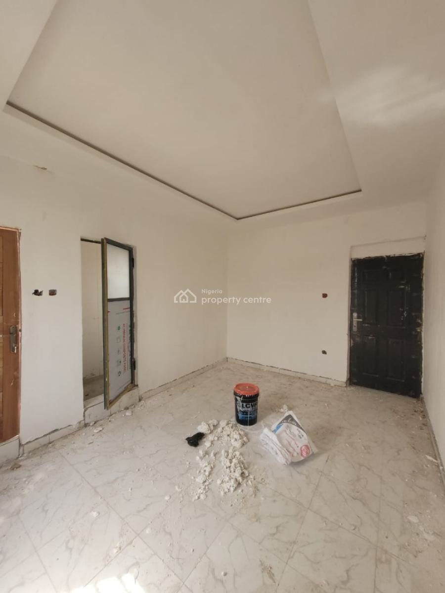 Newly Built Mini Flat, Yaba, Lagos, Flat / Apartment for Rent