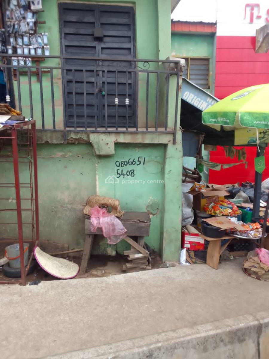 Commercial Property at Agodi Gate, Close to Wema Bank, Agodi Gate, Ibadan North, Oyo, Plaza / Complex / Mall for Sale