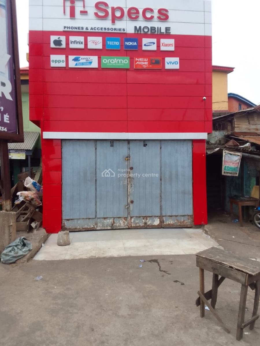 Commercial Property at Agodi Gate, Close to Wema Bank, Agodi Gate, Ibadan North, Oyo, Plaza / Complex / Mall for Sale