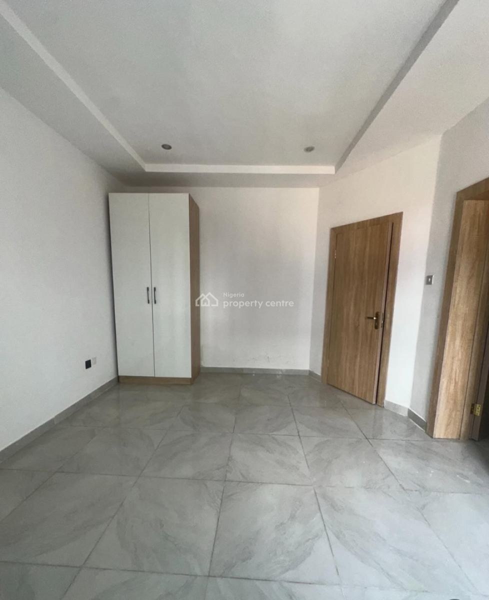 Newly Built and Serviced with 24/7 Power Supply 4 Bedroom En-suite Tow, Lekki Phase 1, Lekki, Lagos, Terraced Duplex for Rent