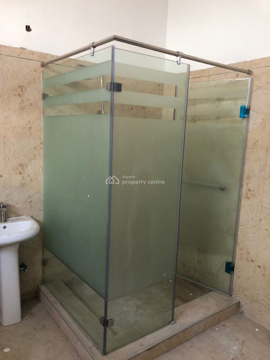 Luxury and Very Spacious Self Contained Apartment Upstairs Serviced, Eleganza Gardens Second Toll Gate Lekki, Lekki Expressway, Lekki, Lagos, Self Contain (single Rooms) for Rent