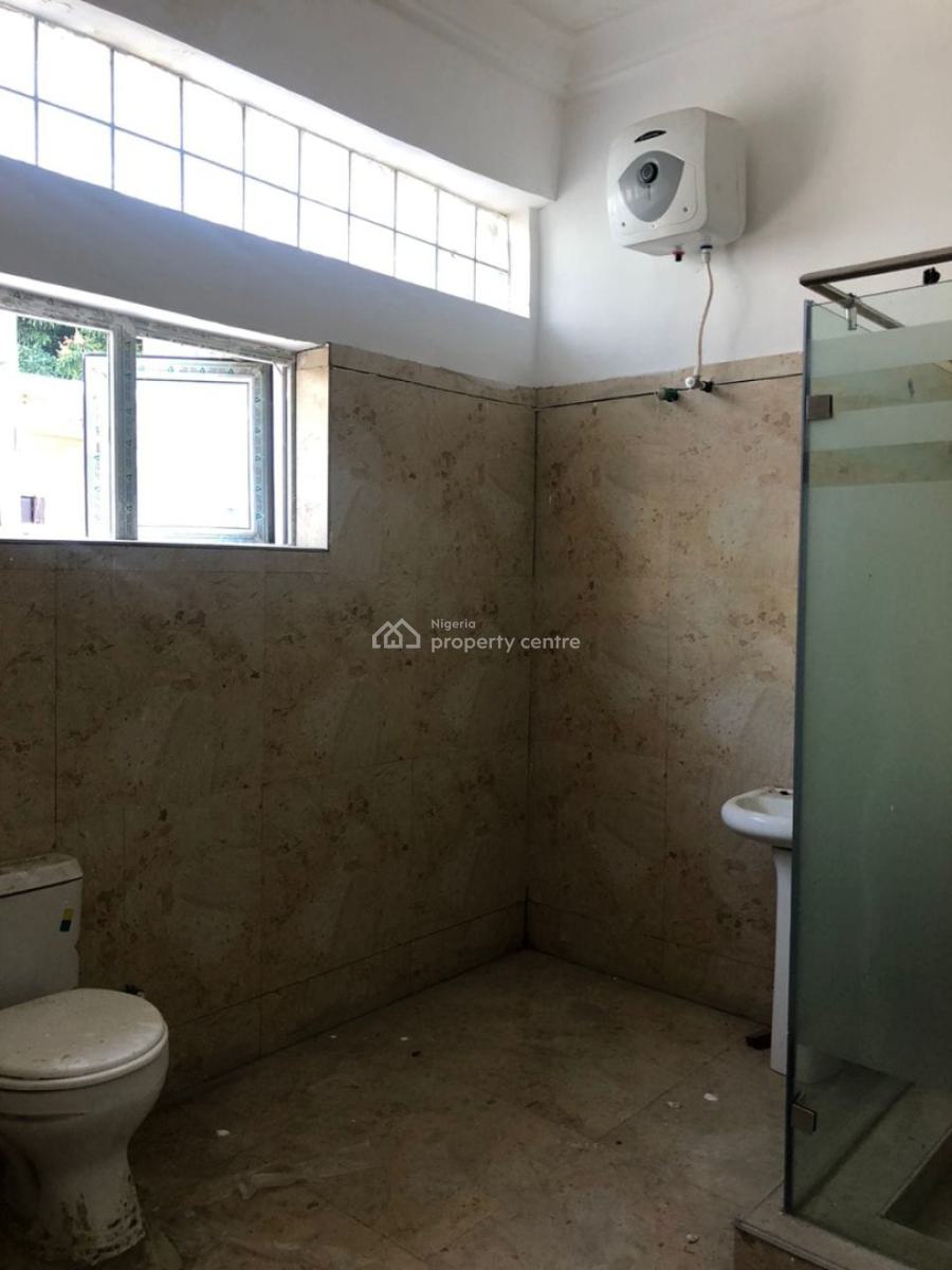 Luxury and Very Spacious Self Contained Apartment Upstairs Serviced, Eleganza Gardens Second Toll Gate Lekki, Lekki Expressway, Lekki, Lagos, Self Contain (single Rooms) for Rent