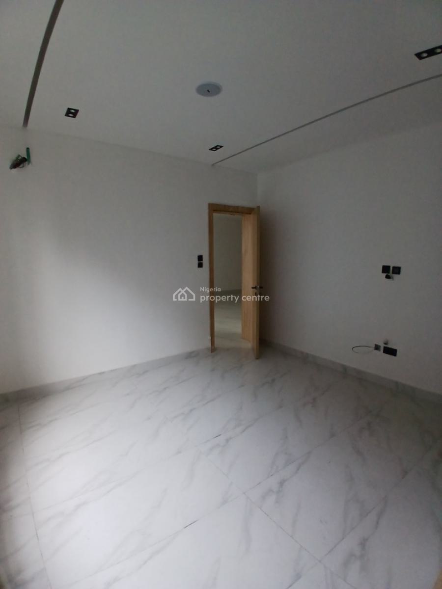 Tastefully Finished and Newly Built and Serviced with 24/7 Power Suppl, Lekki Phase 1, Lekki, Lagos, Flat / Apartment for Sale