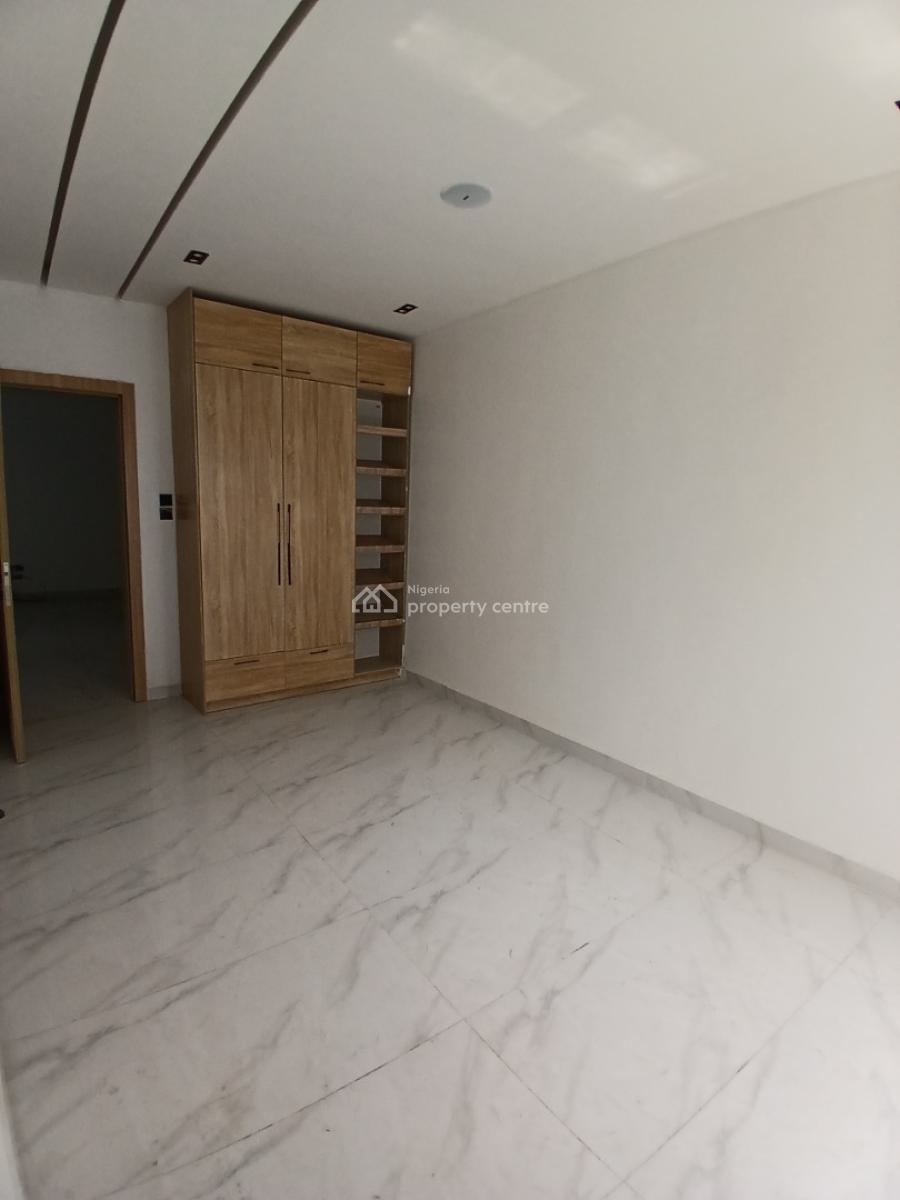 Tastefully Finished and Newly Built and Serviced with 24/7 Power Suppl, Lekki Phase 1, Lekki, Lagos, Flat / Apartment for Sale