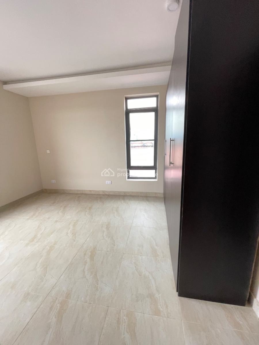 Luxury 3bedroom Apartment, Lekki Phase 1, Lekki, Lagos, Flat / Apartment for Rent