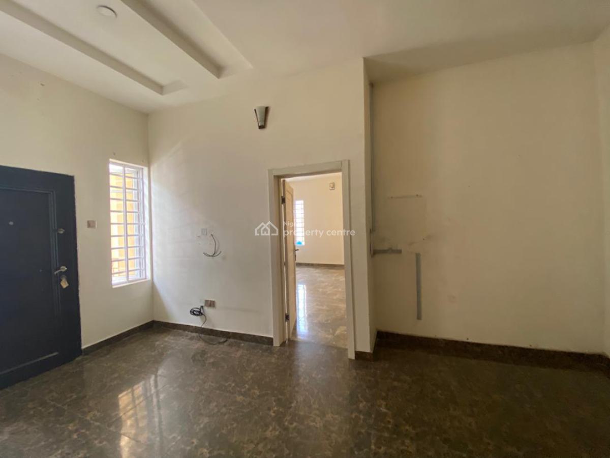 4bedroom Semi Duplex, Mobile Road, Ajah, Lagos, Semi-detached Duplex for Rent