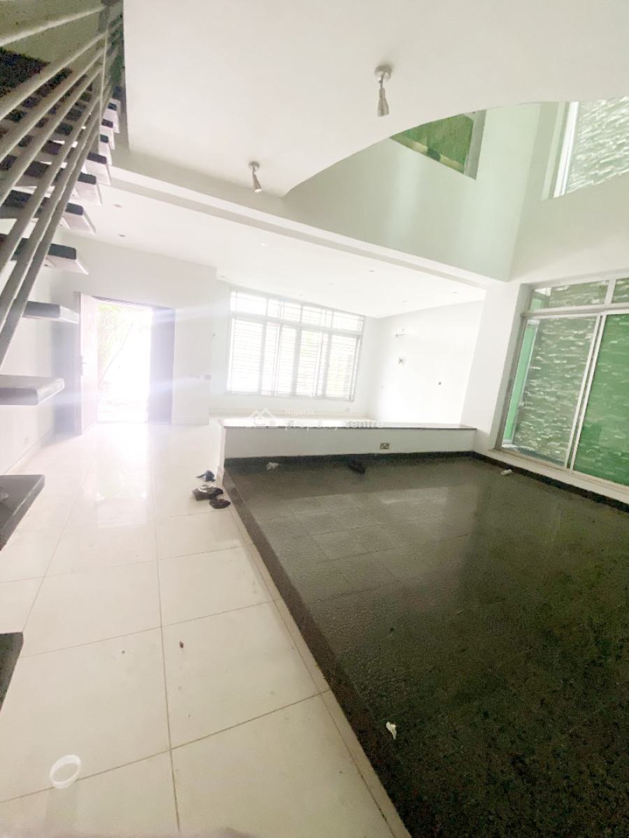 a Well Maintained Spacious 4 Bedroom Terrace Duplex, Gra Phase 2, Magodo, Lagos, Terraced Duplex for Rent