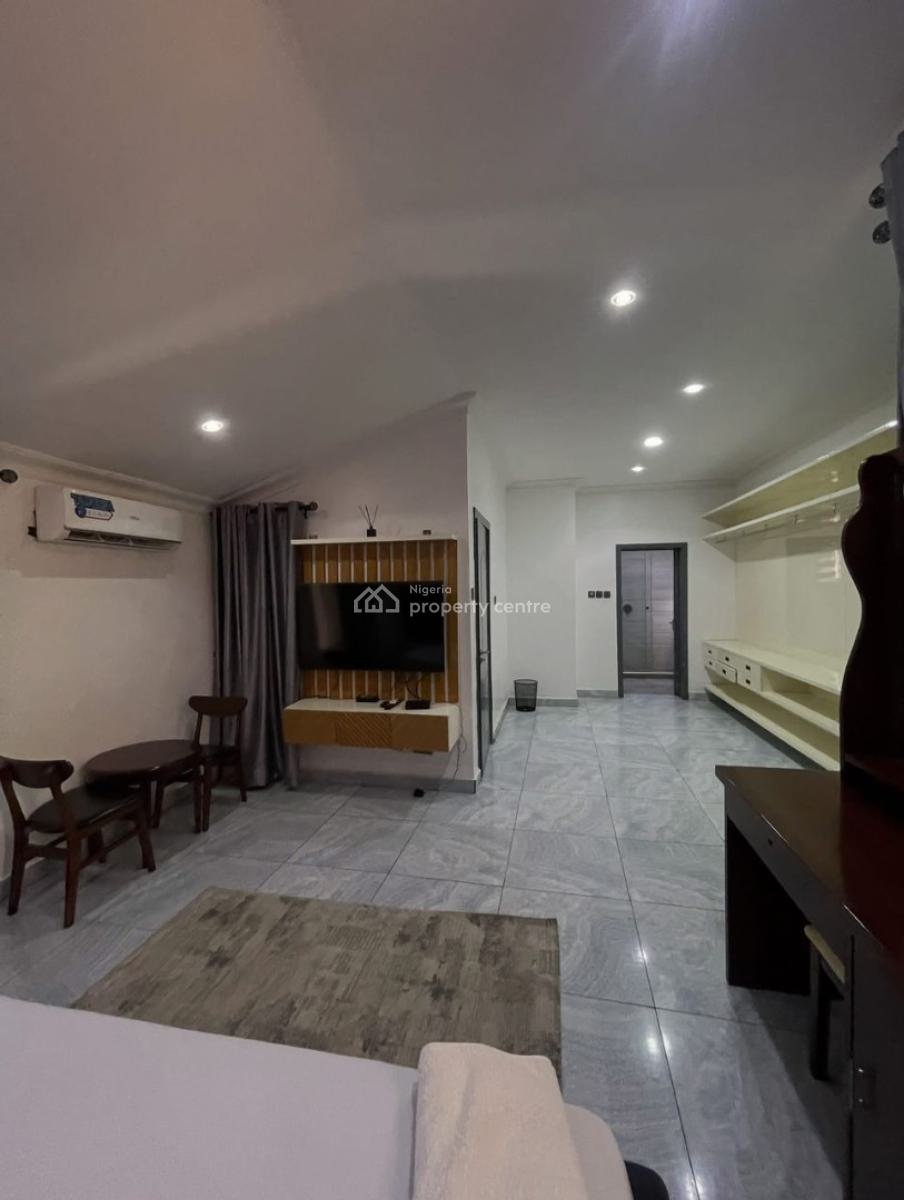 3 Bedroom Maisonette Penthouse, Osapa London, Lekki, Lagos, Flat / Apartment for Sale