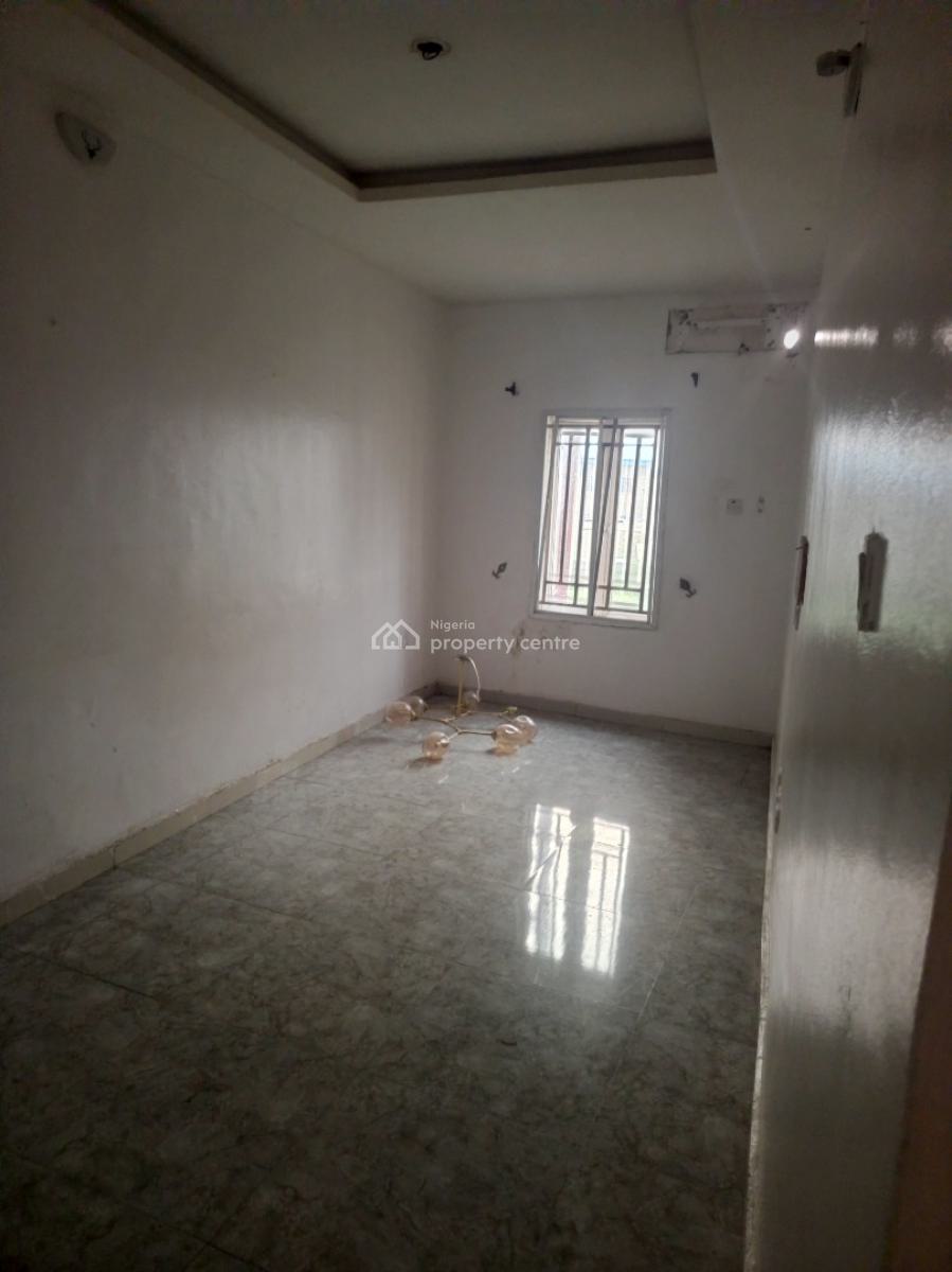 Clean Room and Parlor Mini Flat Upstairs, Ologolo Lekki, Ologolo, Lekki, Lagos, Mini Flat (room and Parlour) for Rent