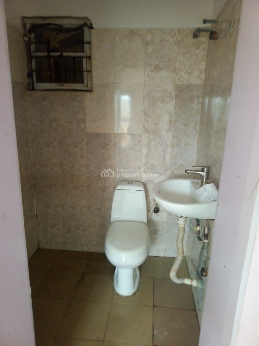 Clean Big Room Self Con, Ologolo Lekki, Ologolo, Lekki, Lagos, Self Contain (single Rooms) for Rent