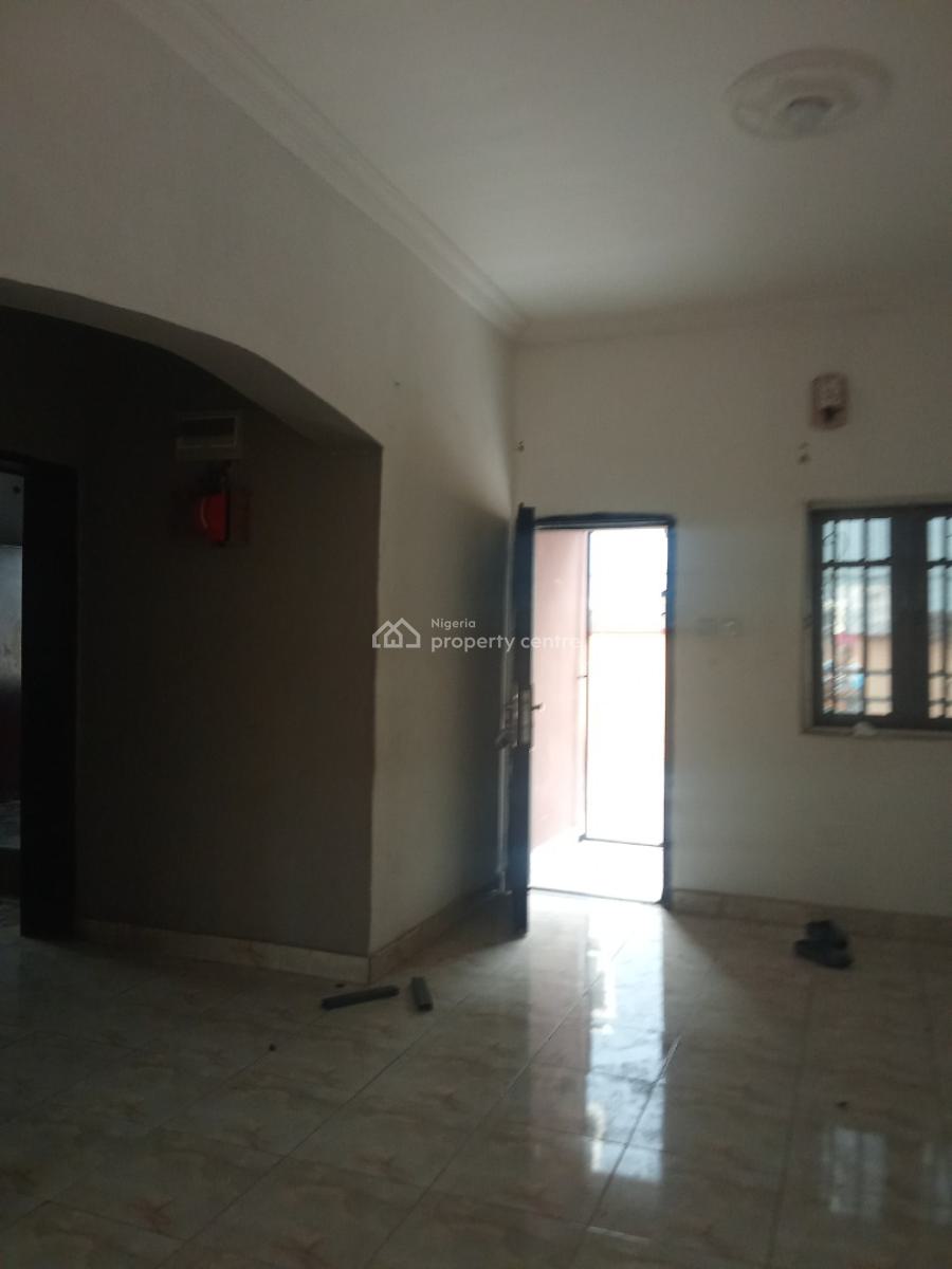 Sharp 2bedrooms Flat, Parapo, Awoyaya, Ibeju Lekki, Lagos, Mini Flat (room and Parlour) for Rent