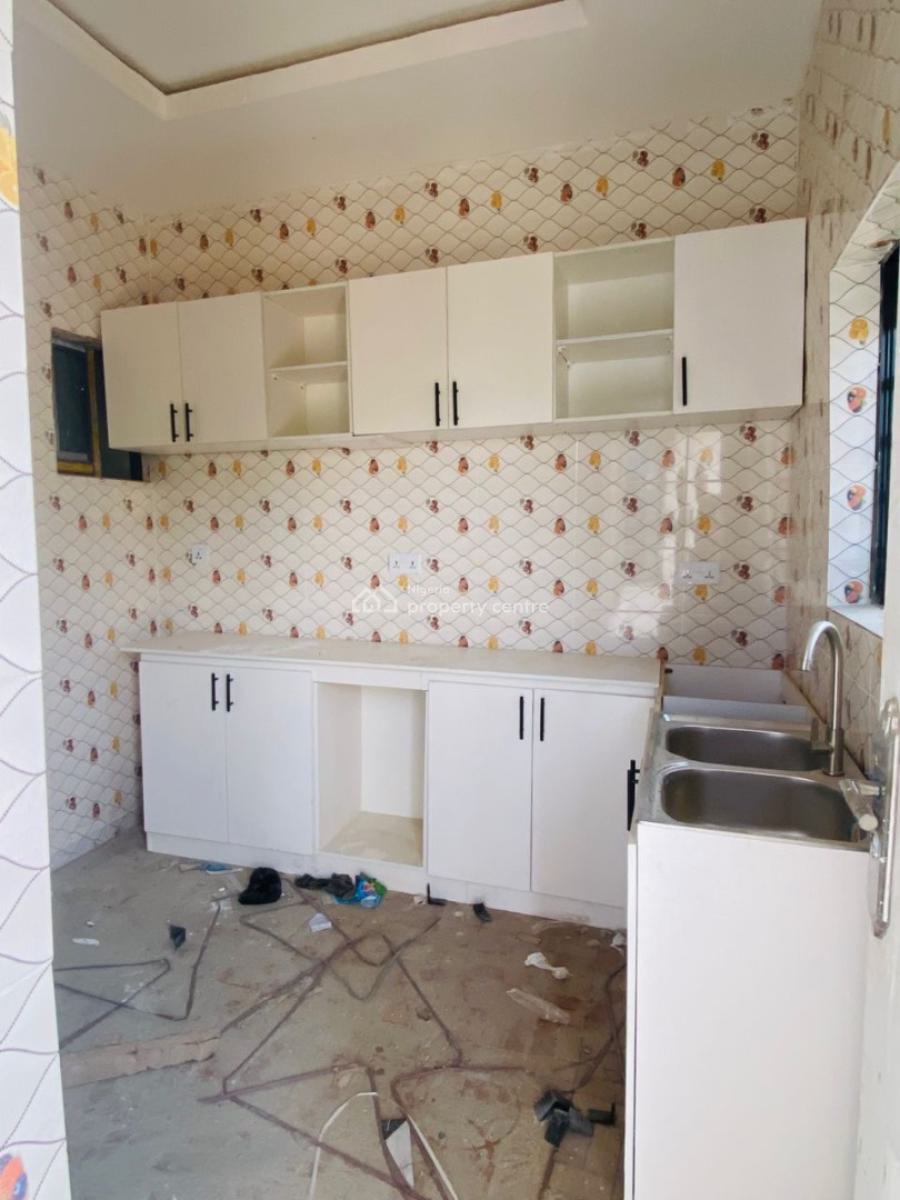 Very Nice 2 Bedroom Flat Upstairs in a Secured Estate, Vintage Estate, Sangotedo, Ajah, Lagos, Flat / Apartment for Rent