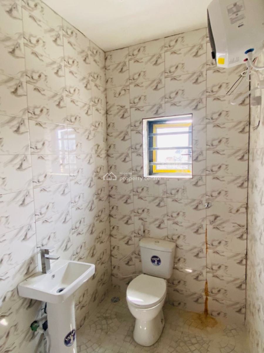 Very Nice 2 Bedroom Flat Upstairs in a Secured Estate, Vintage Estate, Sangotedo, Ajah, Lagos, Flat / Apartment for Rent