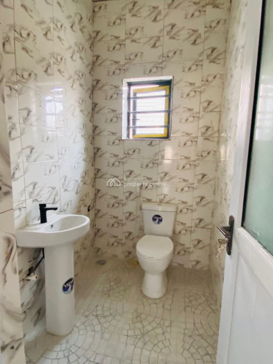 Very Nice 2 Bedroom Flat Upstairs in a Secured Estate, Vintage Estate, Sangotedo, Ajah, Lagos, Flat / Apartment for Rent