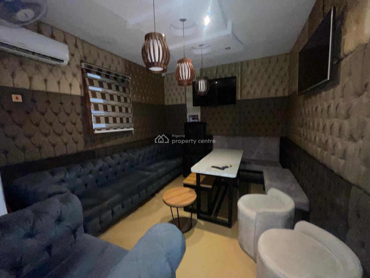 16 Rooms Hotel, Ijesha Road, Surulere, Lagos, Hotel / Guest House for Sale