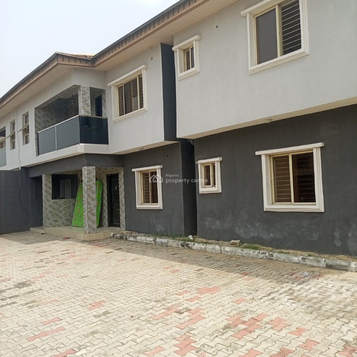 Spacious and Sharp 3bedroom Apartment (downstairs), Sunnyvilla Estate Badore Ajah-lekki, Badore, Ajah, Lagos, Flat / Apartment for Rent