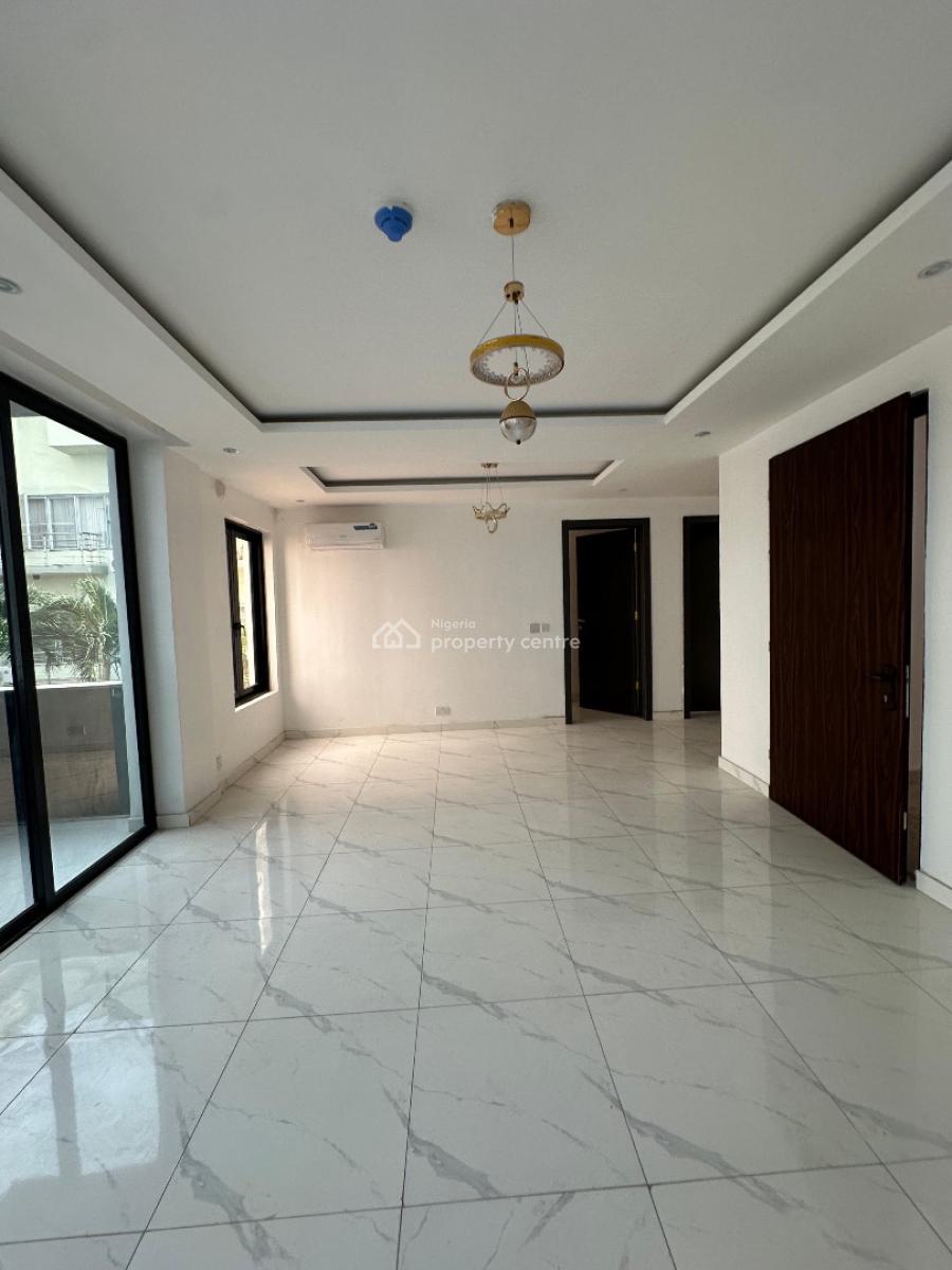 Neatly Built 2bedroom Apartment in Lekki Phase One, Lekki Phase One ,lekki ,lagos ,nigeria, Lekki Phase 1, Lekki, Lagos, Flat / Apartment for Sale