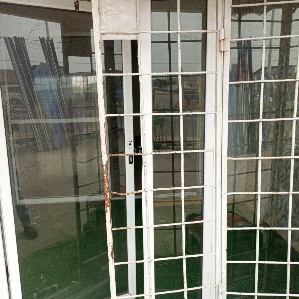 Spacious and Sharp Shop Facing The Road, Ado Road Ajah-lekki, Ado, Ajah, Lagos, Shop for Rent