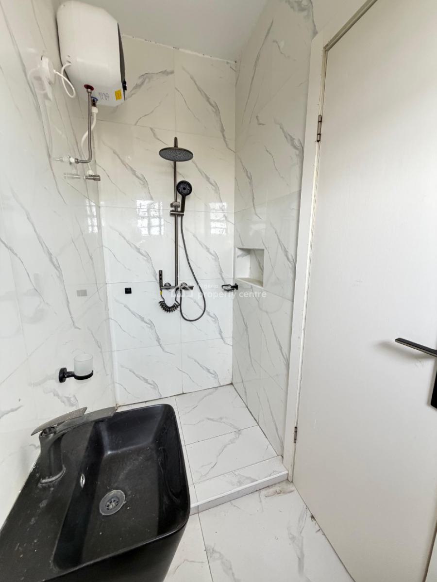 Brand New 2bedroom Flat Available, Alpha Beach Road Lekki Lagos, Lekki, Lagos, Flat / Apartment for Rent