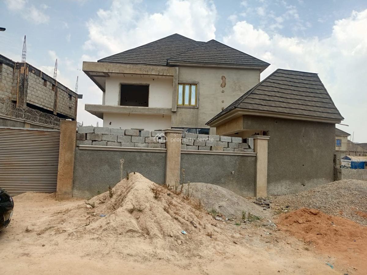 Luxury 4bedroom with Bq, Bazango, Kubwa, Abuja, Detached Duplex for Sale
