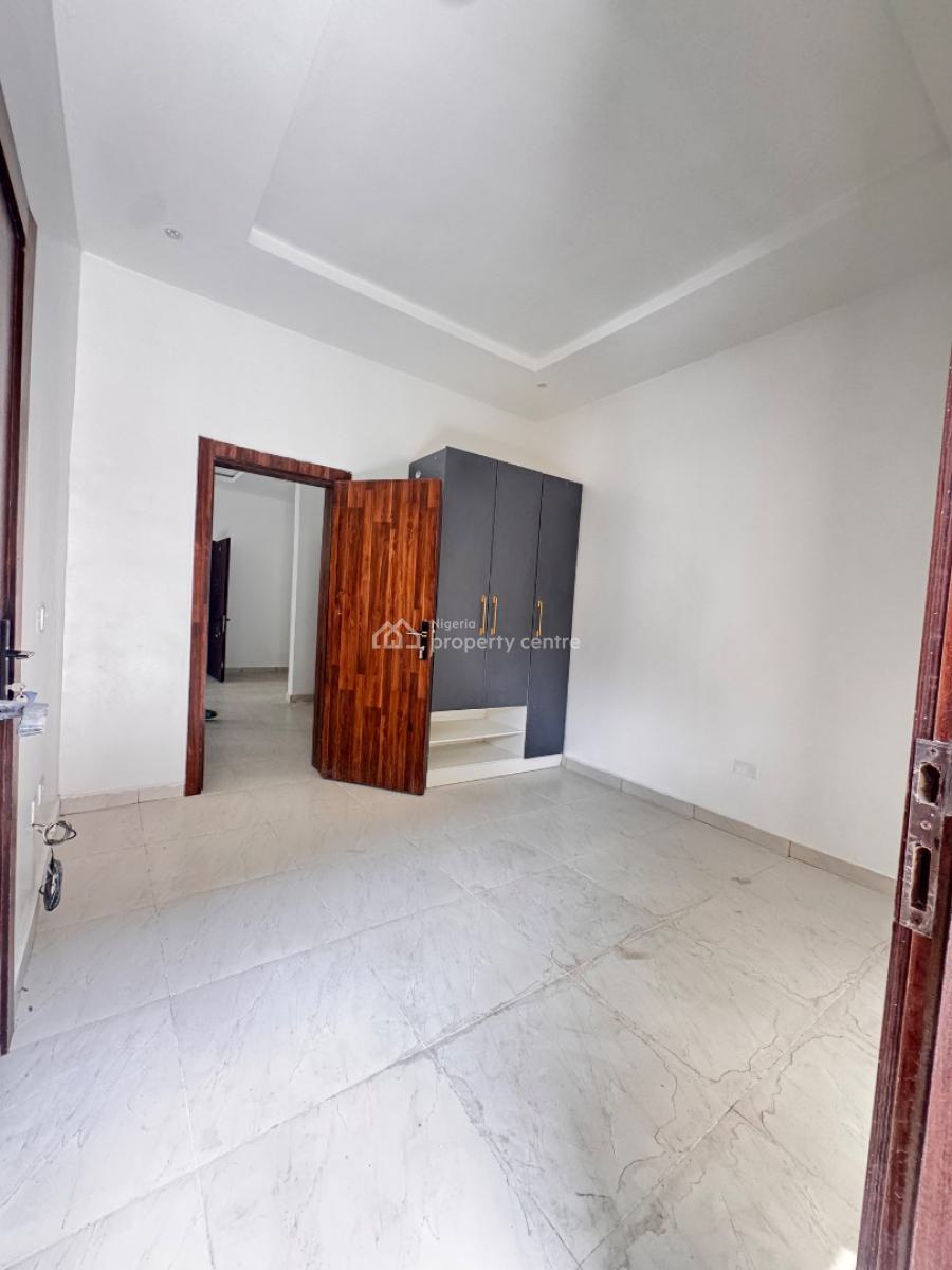 Service Nice Well Structured 3 Bedroom  Apartment with 4 Balconies, Orchid Road Lekki Lagos State, Lekki, Lagos, Block of Flats for Sale