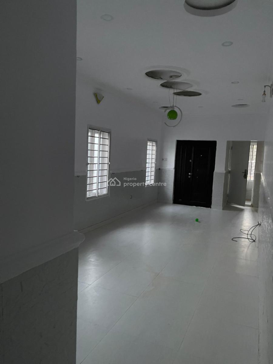 Spacious 3bedroom Apartment, Sunnyvilla Estate Badore Ajah-lekki, Badore, Ajah, Lagos, Flat / Apartment for Rent