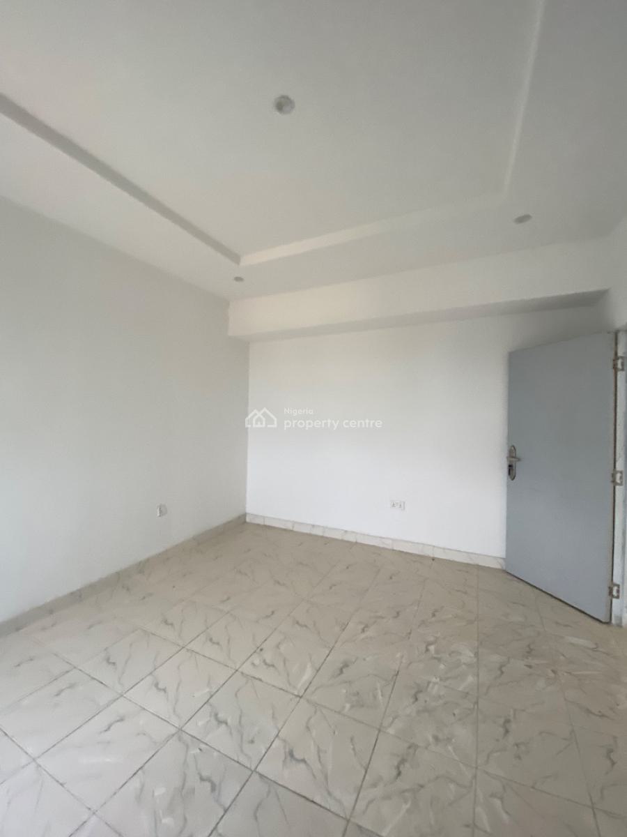 Luxury Standard Newly Built 2 Bedroom Flat with Balconies, Chevron , in a Secured Estate ., Lekki, Lagos, Flat / Apartment for Rent