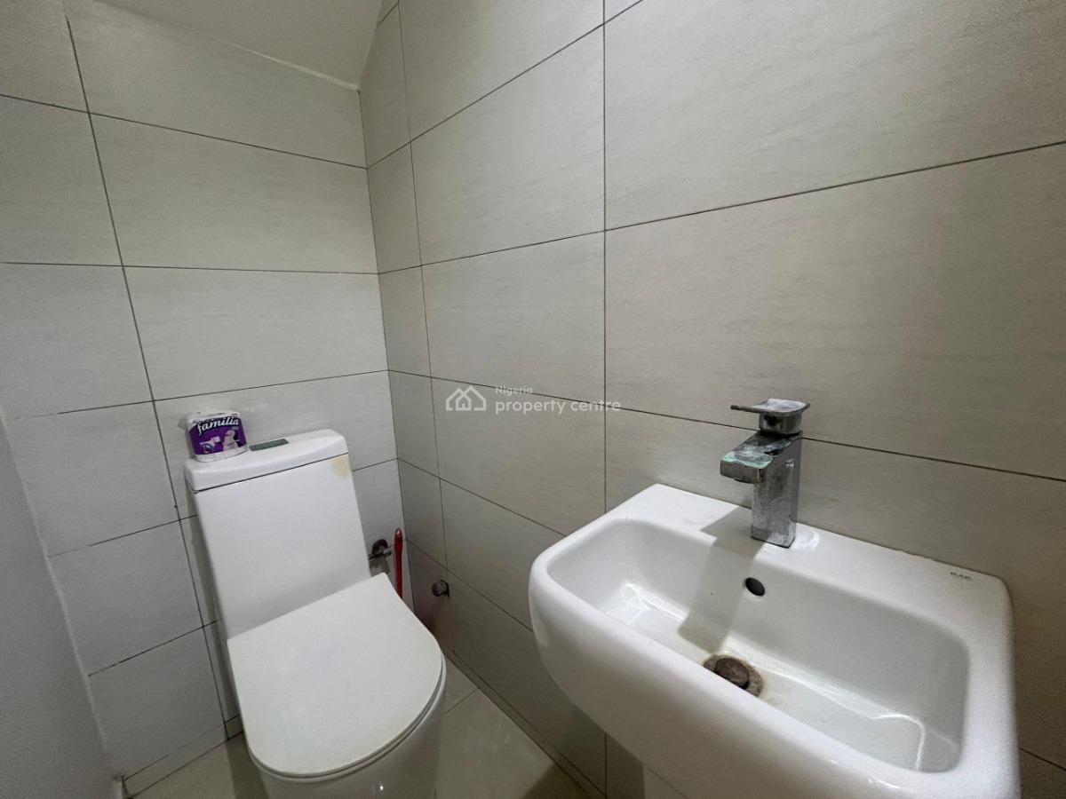 Semi Detached 4 Bedrooms Ensuite with a Bq, Oniru Estate, Victoria Island (vi), Lagos, Semi-detached Duplex for Rent