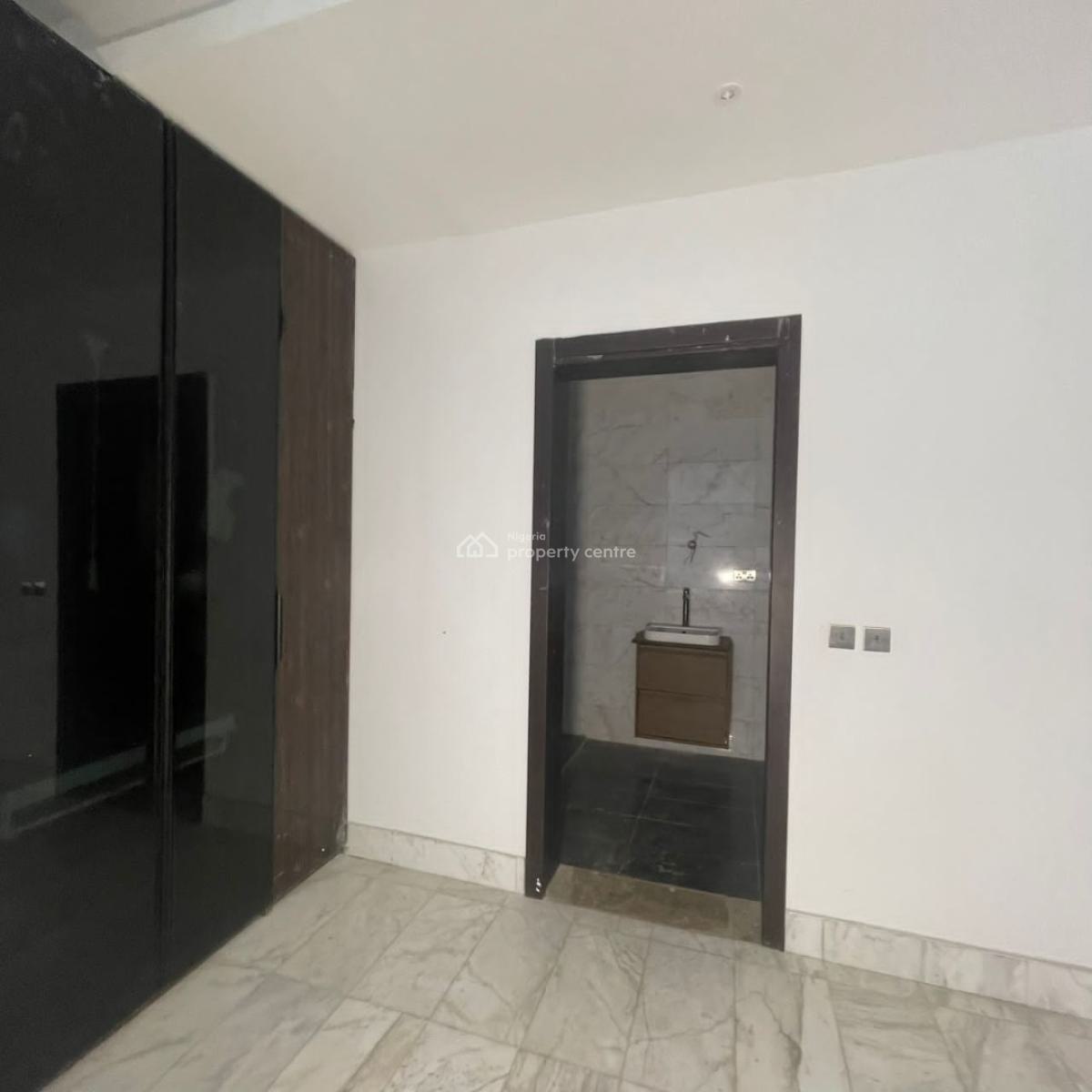 Spacious 7 Bedroom Fully Detached Duplex with Two Bq, Banana Island, Ikoyi, Lagos, Detached Duplex for Sale