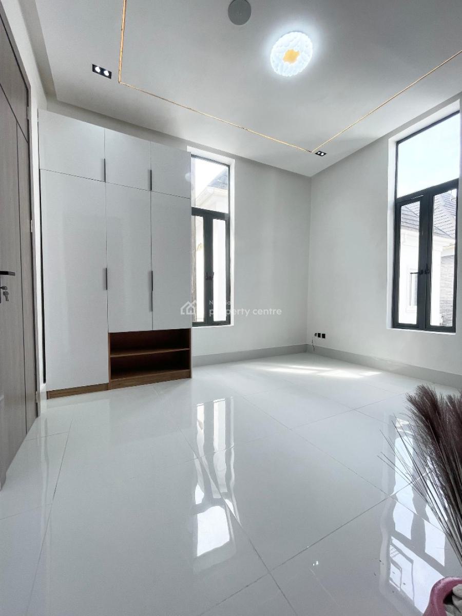 Luxury 5-bedroom Fully Detached Duplex -- Chevron, Lekki, Chevron Tollgate, Lekki, Lagos, Detached Duplex for Sale