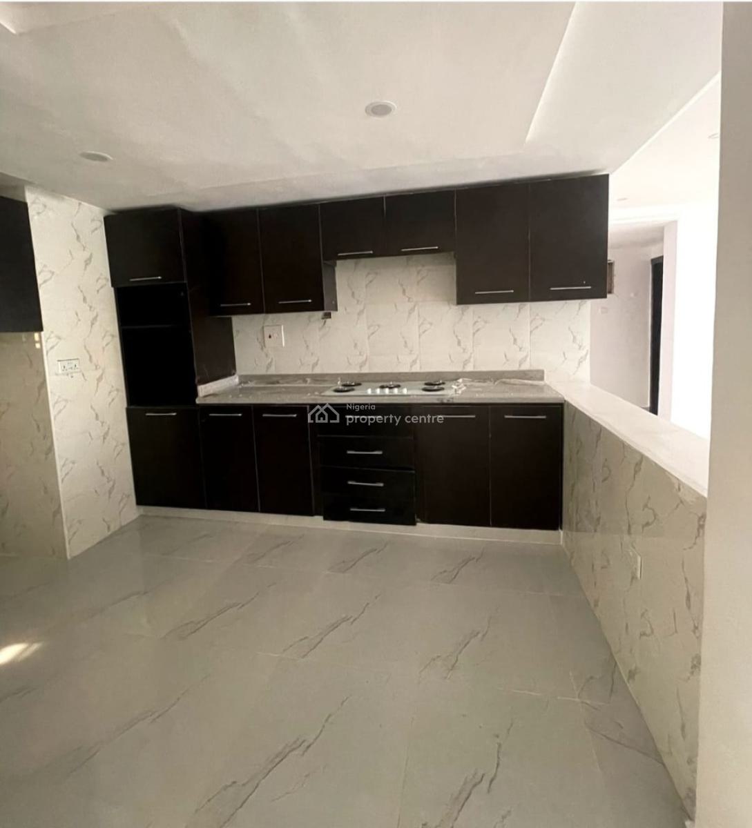 3 Bedroom Apartment, Surulere, Lagos, Flat / Apartment for Sale