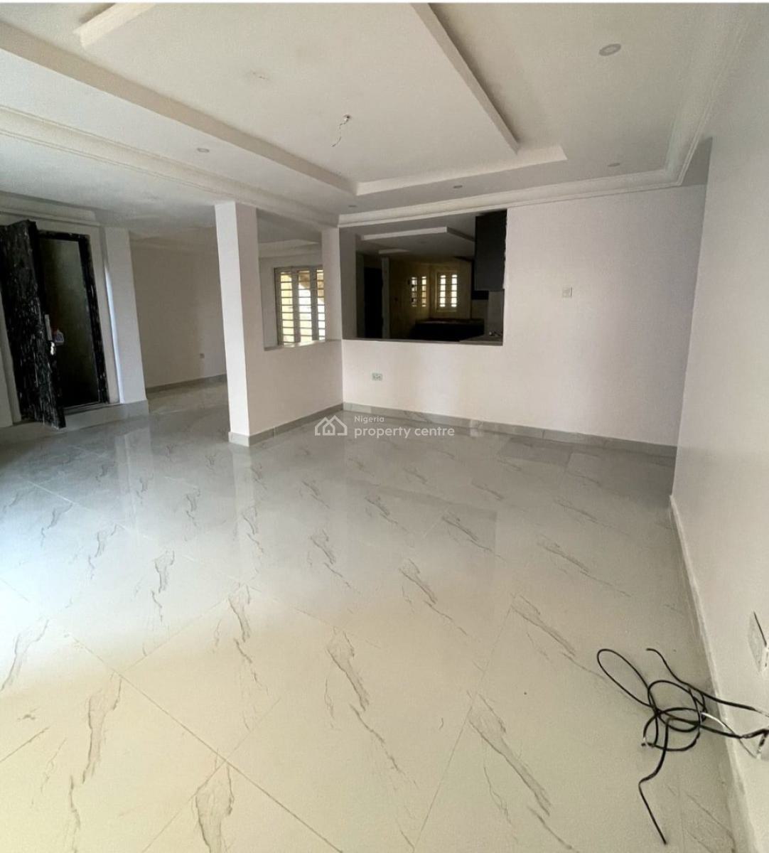 3 Bedroom Apartment, Surulere, Lagos, Flat / Apartment for Sale